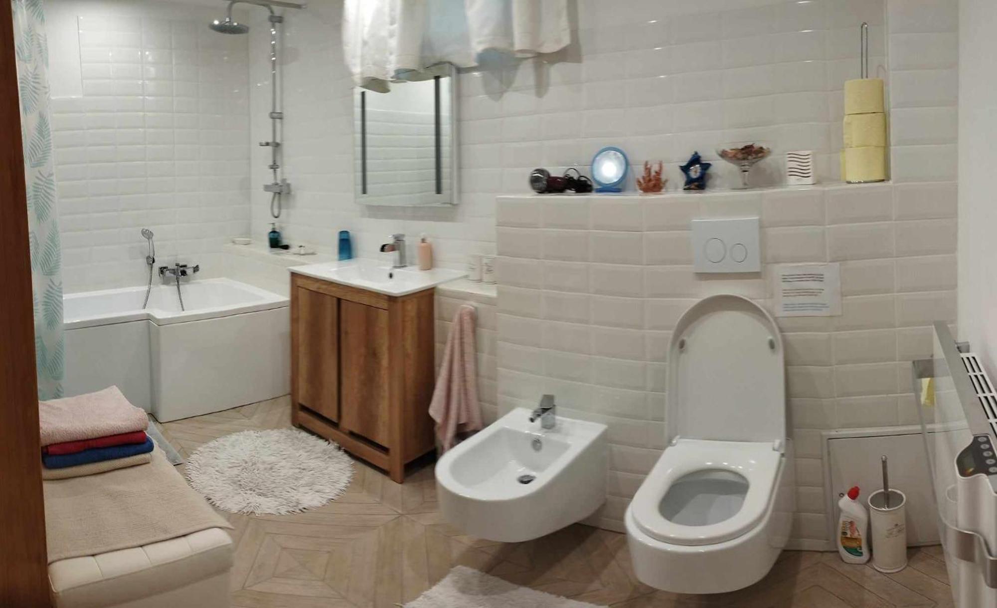 B&B Family Basement Apartment, Breakfast, Free Parking, 5Km From Tulln Chorherrn Ngoại thất bức ảnh